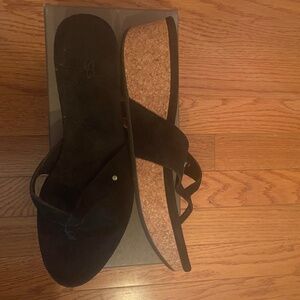 UGG Platform Slides